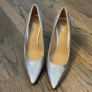 NWT The Fix Silver Sequin Pumps Size 8.5